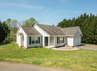 3105 Beeson Acres Rd, Winston Salem, NC 27105