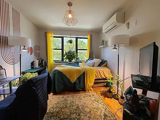 1st image of 232 Quincy St #2A