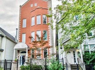 3141 N Racine Ave #2, Chicago, IL 60657