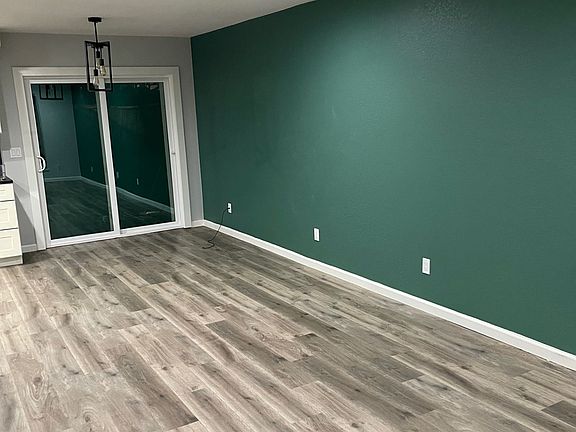 3rd image of 6246 Holly Springs Ct