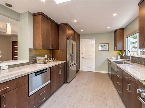 5th image of 1007 Twin Brook Dr