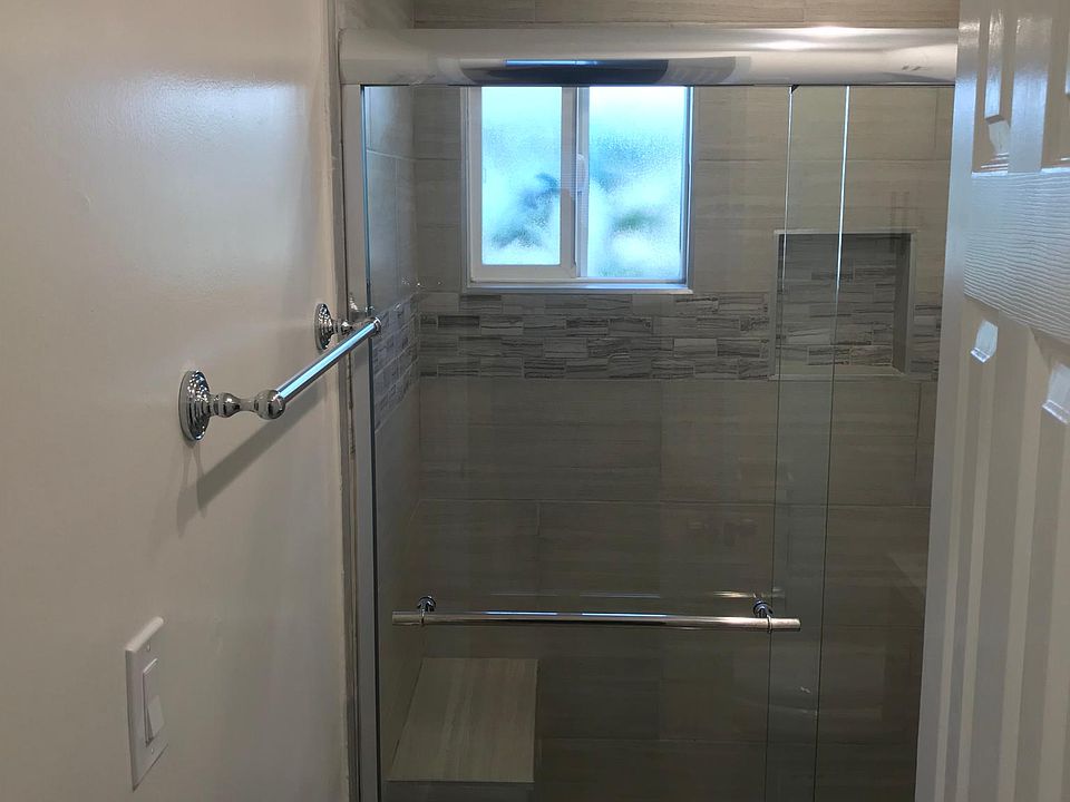 1st image of 6542 Cassandra Dr
