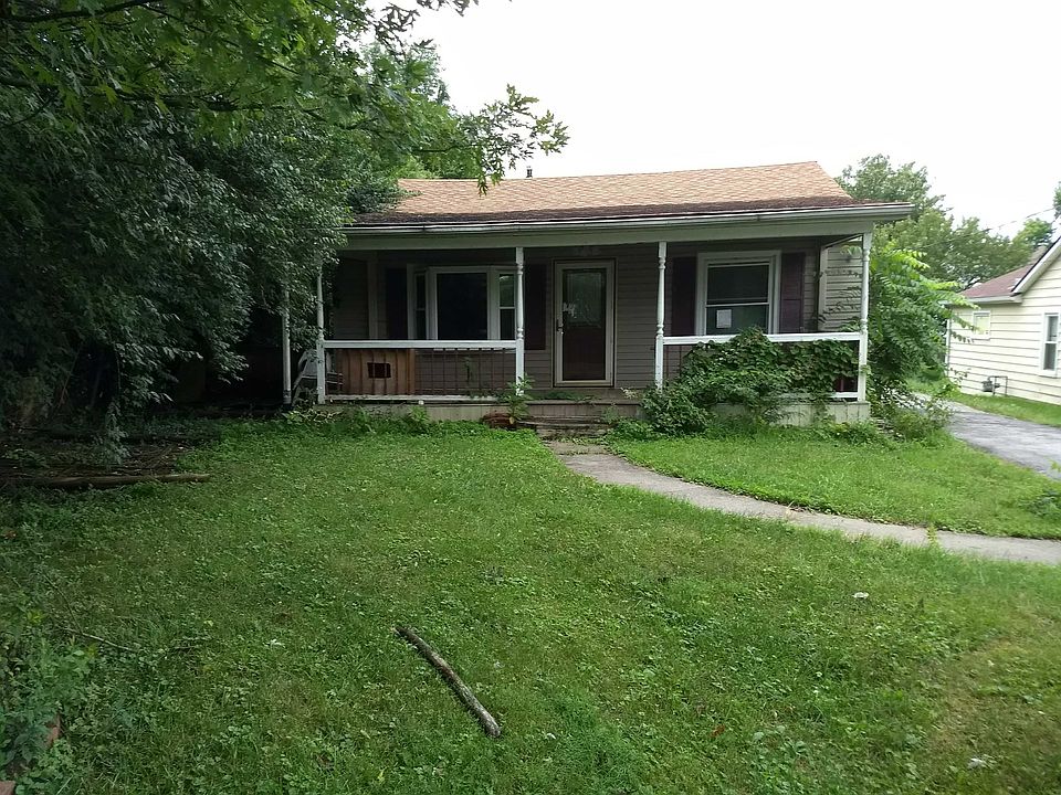 1st image of 651 Woodward Ln
