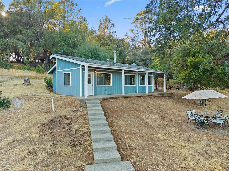 1st image of 16500 Eden Ln