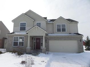 16892 Aberdeen Dr, Romulus, MI 48174