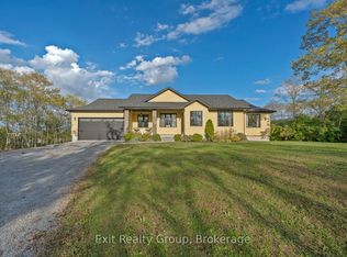 20858 Loyalist Pkwy, Prince Edward County, ON K0K 1L0