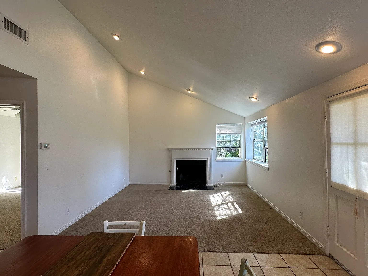 1 bed, 650 sqft, $3,200 — Photo 4