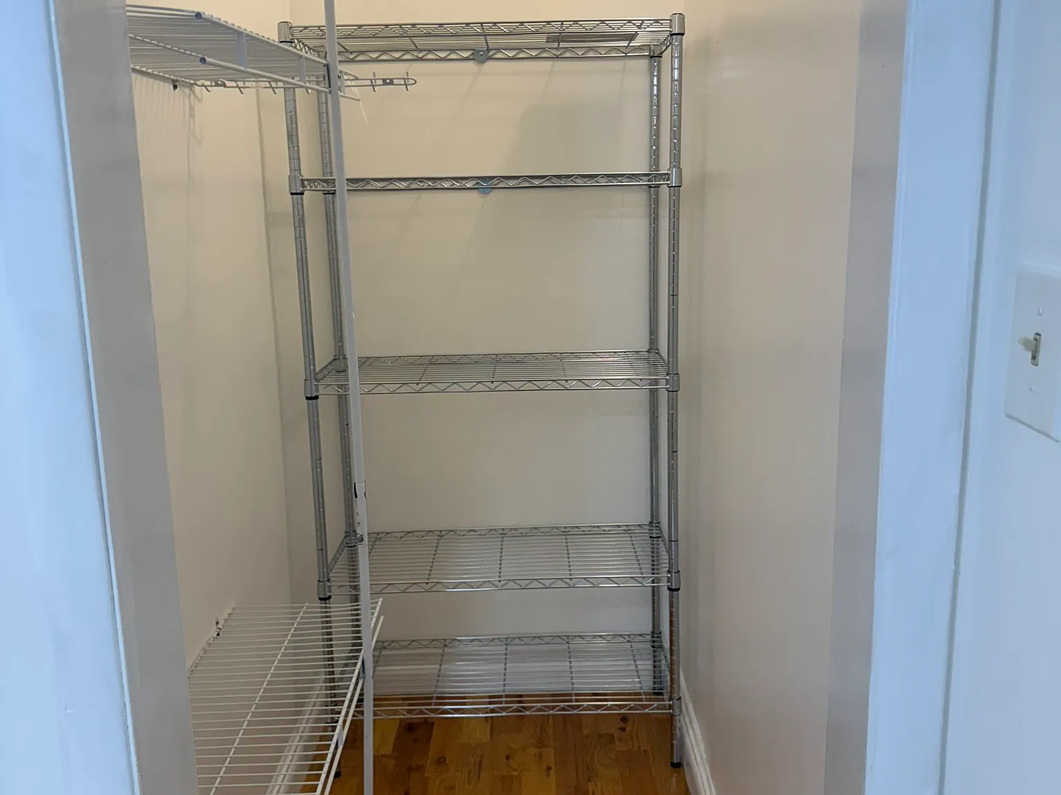 2 bed, 700 sqft, $1,400 — Photo 4