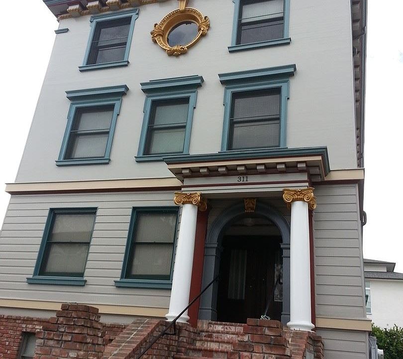 1st image of 311 N 2nd St APT 6