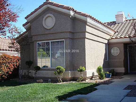 3rd image of 8150 Fox Tail Way