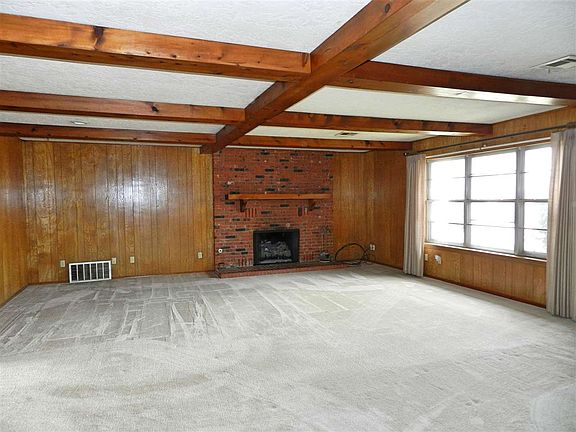 4th image of 7104 SW Beta Ave