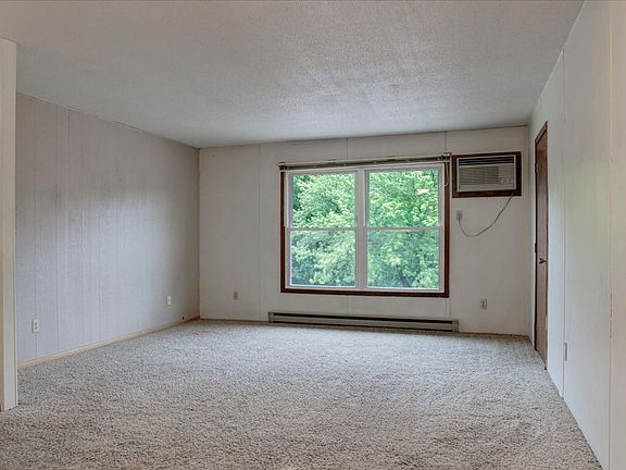 4th image of 1703 Broadway St S #114