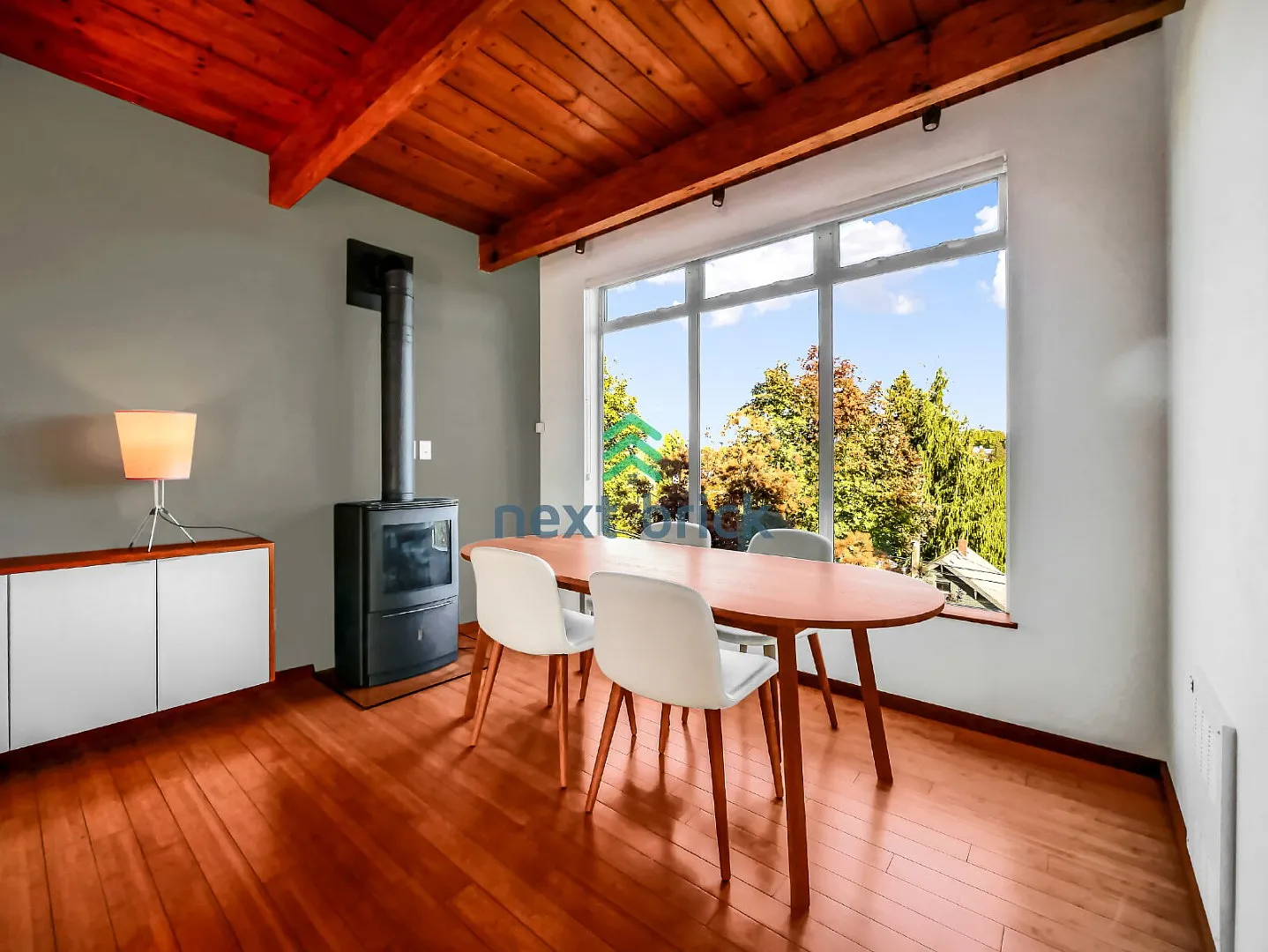 A modern 3 bedroom and 2.5 bathroom house for rent! — Photo 4