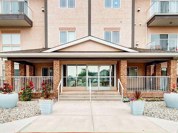 4th image of 43 W Westlake Cir #109