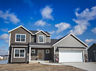11727 Olive Lake Dr, West Olive, MI 49460