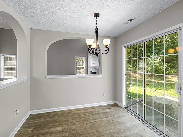 16 Woodward Ln — Photo 17