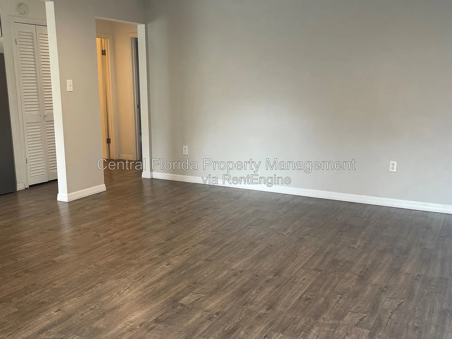 3 bed, 2.0 bath, 1247 sqft, $2,349 — Photo 3