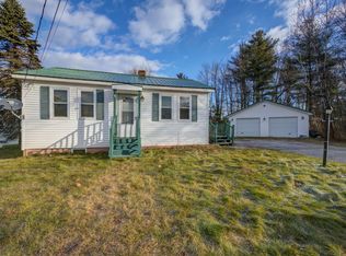 10 Snow Ave, Auburn, ME 04210