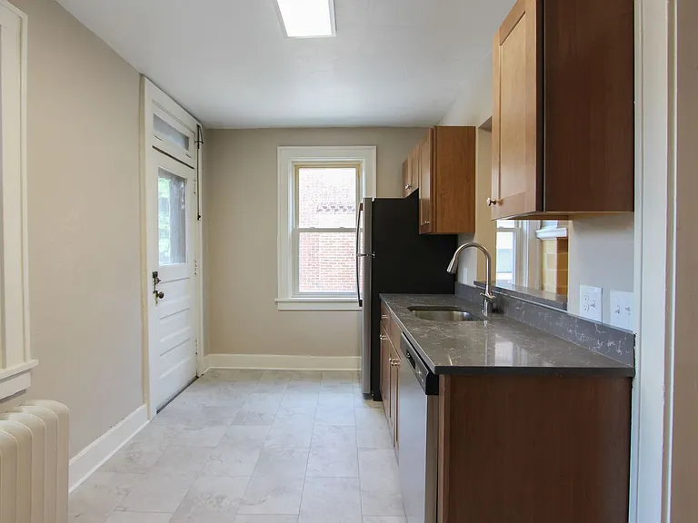 458 S Trenton Ave — Photo 11