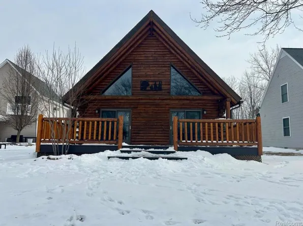 5342 Mallard Ct, Beaverton, MI 48612