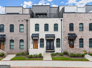 338 Sugarview Rd, Sugar Hill, GA 30518