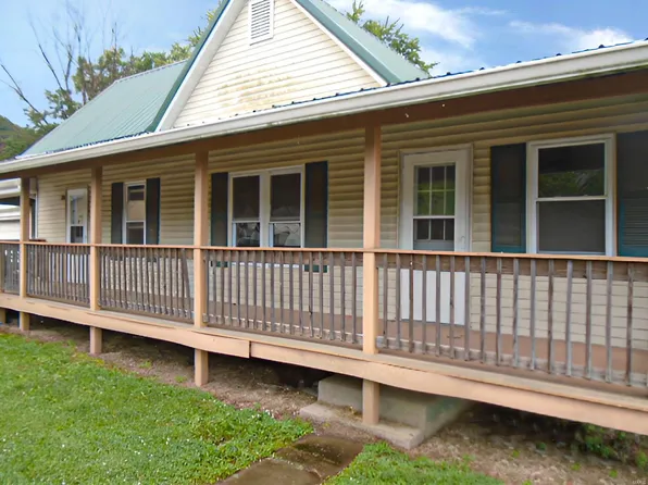 419 Washington St, Hamburg, IL 62045