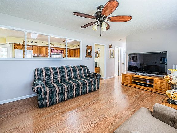4th image of 50 Willie Hogan Rd