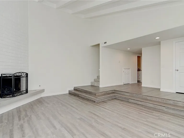 214 Palmer St #B — Photo 3