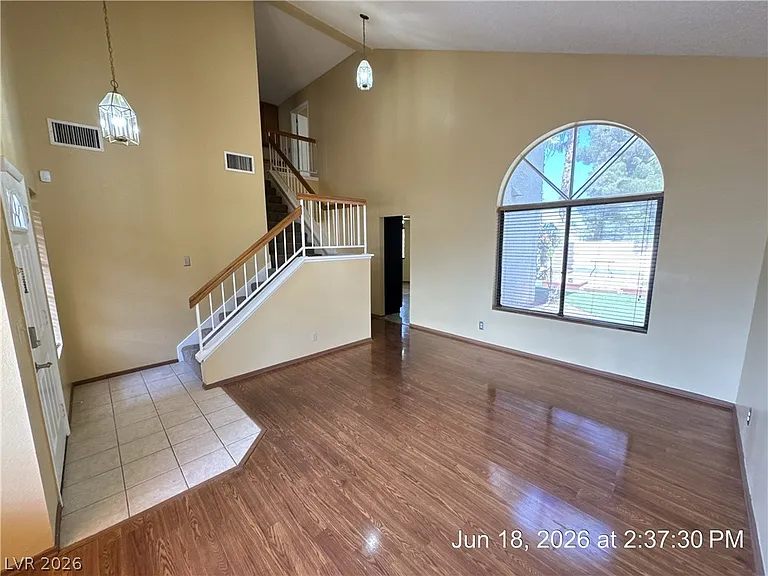 8240 Marcasel Dr — Photo 3