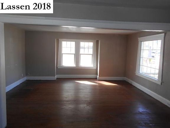 4th image of 645 Plum St