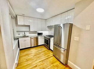 84 Prince St APT 1C, Boston, MA 02113