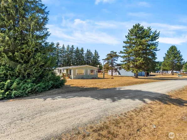 18005 Robinson Lane SW, Rochester, WA 98579