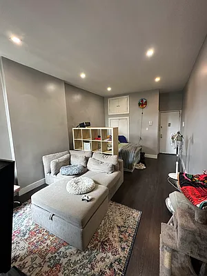 Rented by Corcoran | media 8
