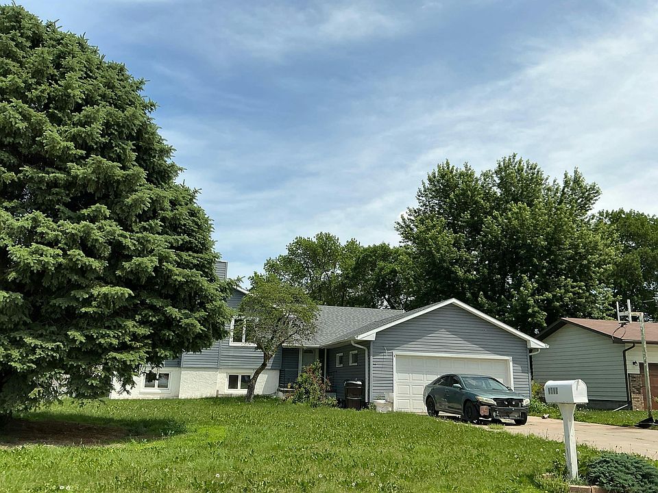 1st image of 1618 E St