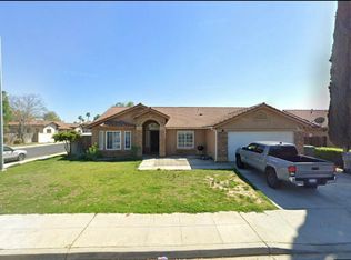 171 Saint Tropez Dr, Madera, CA