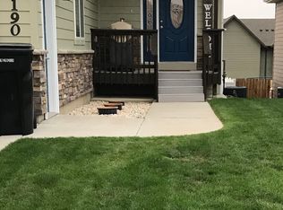 1190 23rd St W, Dickinson, ND 58601
