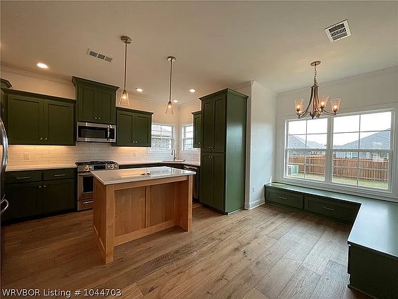 4th image of 9102-2 Logwood Ln