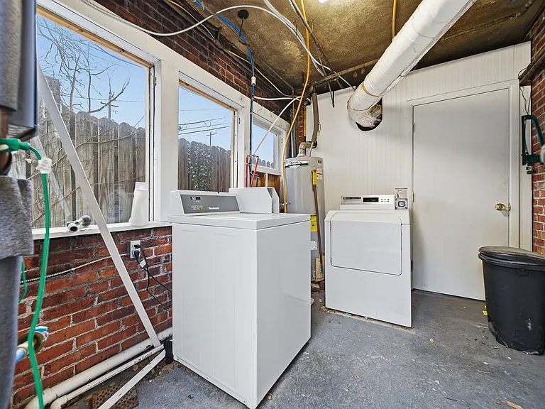 728 Franklin Ave #1 — Photo 13