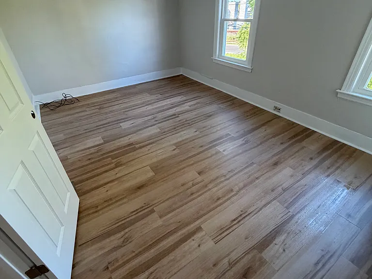 119 N Wilbur Ave — Photo 10
