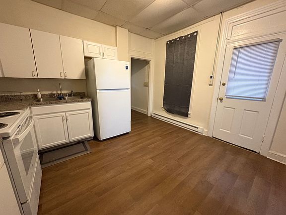 2nd image of 222 W Franklin St #1W