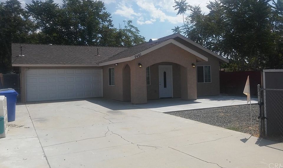 1st image of 7459 Rogers Ln