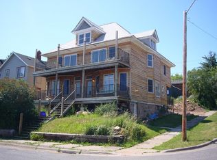 631 E 5th St, Duluth, MN 55805