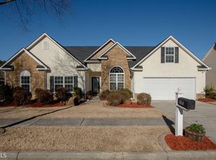 4064 Granite Falls Ln, Loganville, GA 30052