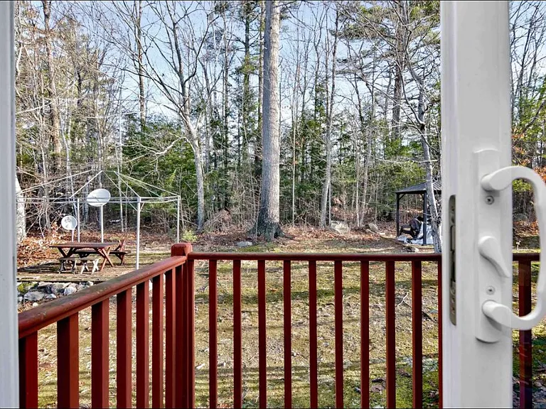103 Washington Rd — Photo 11