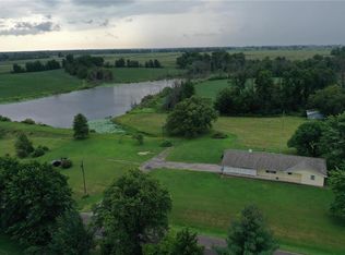 76 Highway Cc, Wellsville, MO 63384