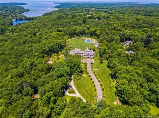 471 Woodbury, Cold Spring Harbor, NY 11724