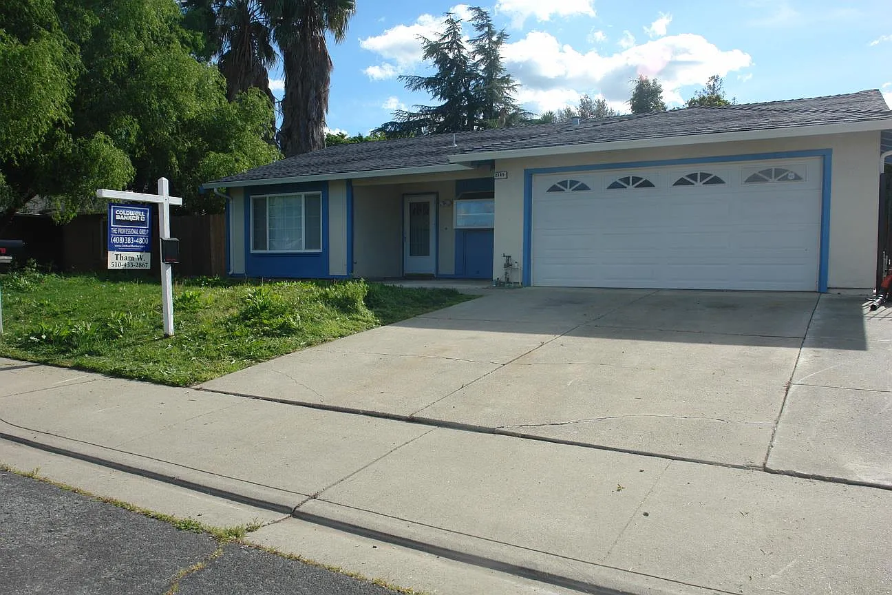 2145 Freeman Ct photo 1