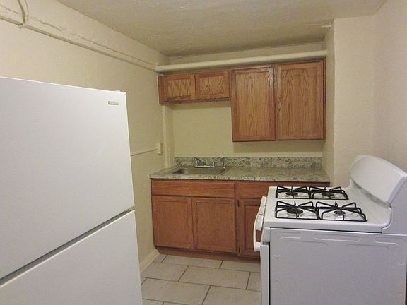 3rd image of 1306 N Humboldt St #14