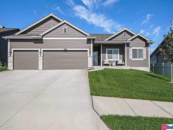 2nd image of 6202 N 170th Ave