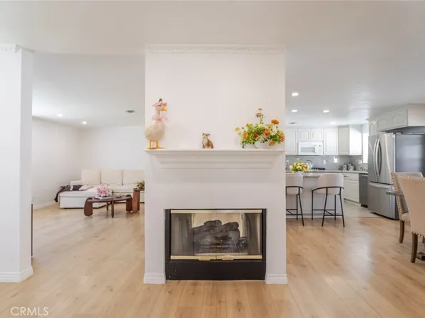 22459 Guadilamar Dr, Santa Clarita, CA 91350